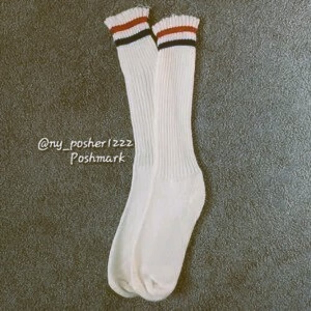 *𝓥𝓲𝓷𝓽𝓪𝓰𝓮 Stripe Crew Socks 🔴⚪🔵